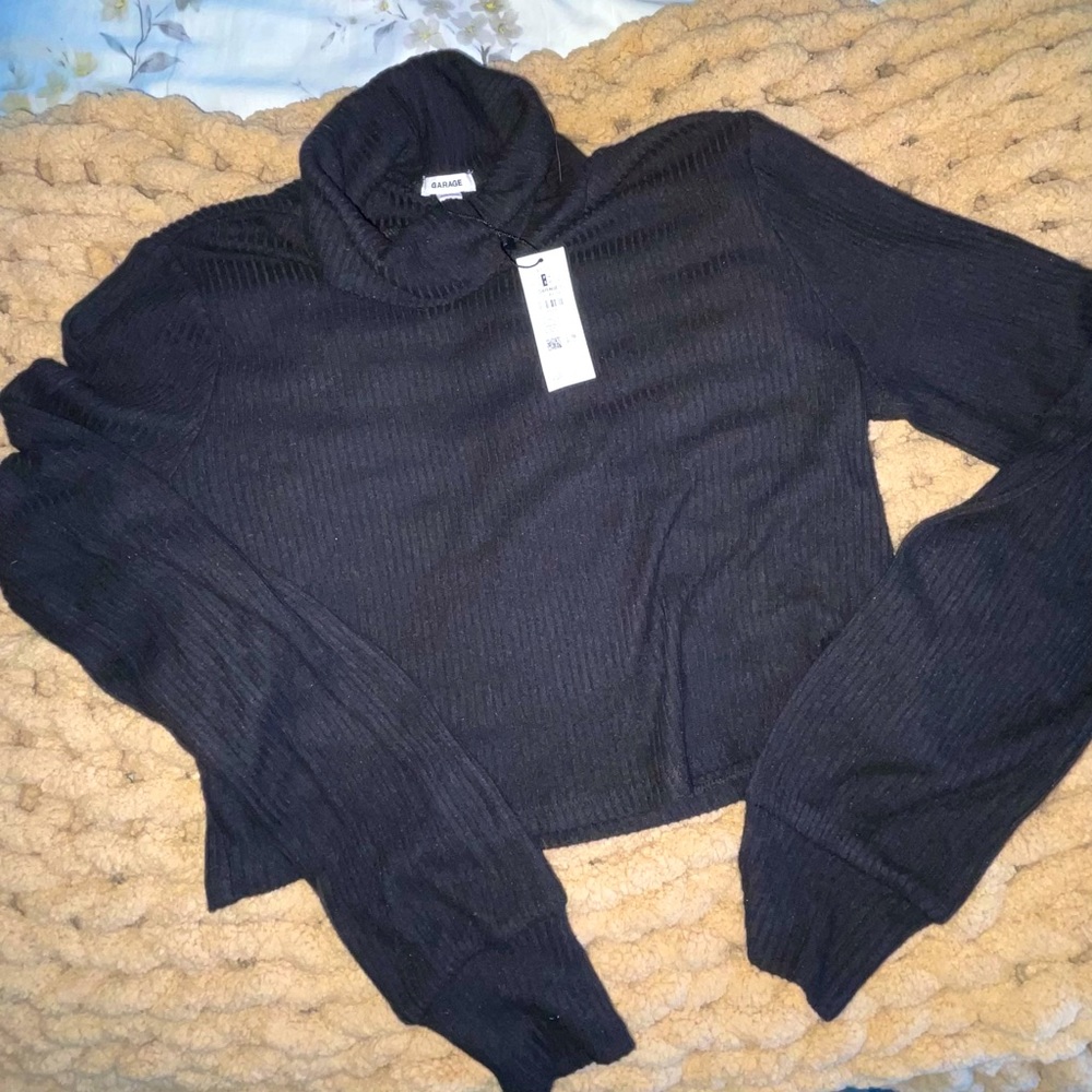 Crop Turtleneck